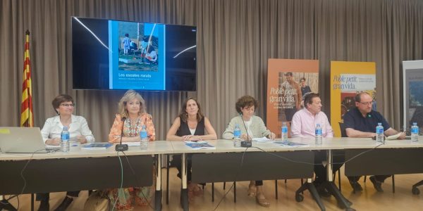 Presentació del nou llibre “Les escoles rurals. Innovació educativa i cohesió social”